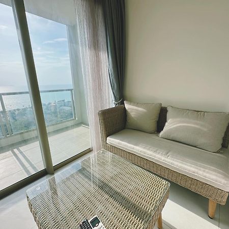 Riviera Jomtien By Daisy Pattaya 2 Apartment Ngoại thất bức ảnh