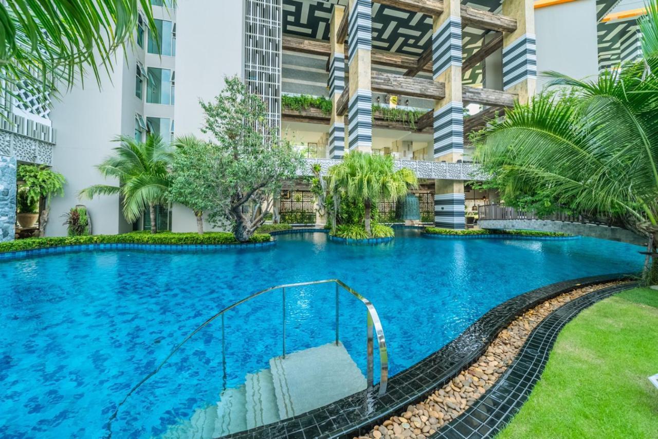 Riviera Jomtien By Daisy Pattaya 2 Apartment Ngoại thất bức ảnh