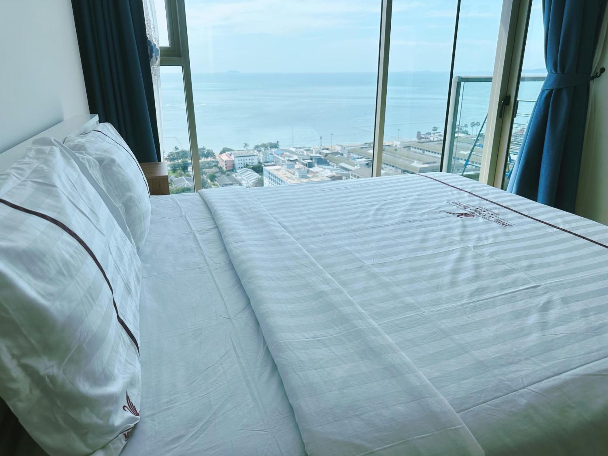 Riviera Jomtien By Daisy Pattaya 2 Apartment Ngoại thất bức ảnh